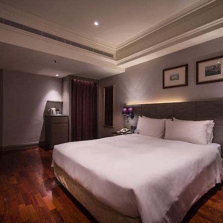 Lees Boutique Hotel Kaohsiung Exterior photo
