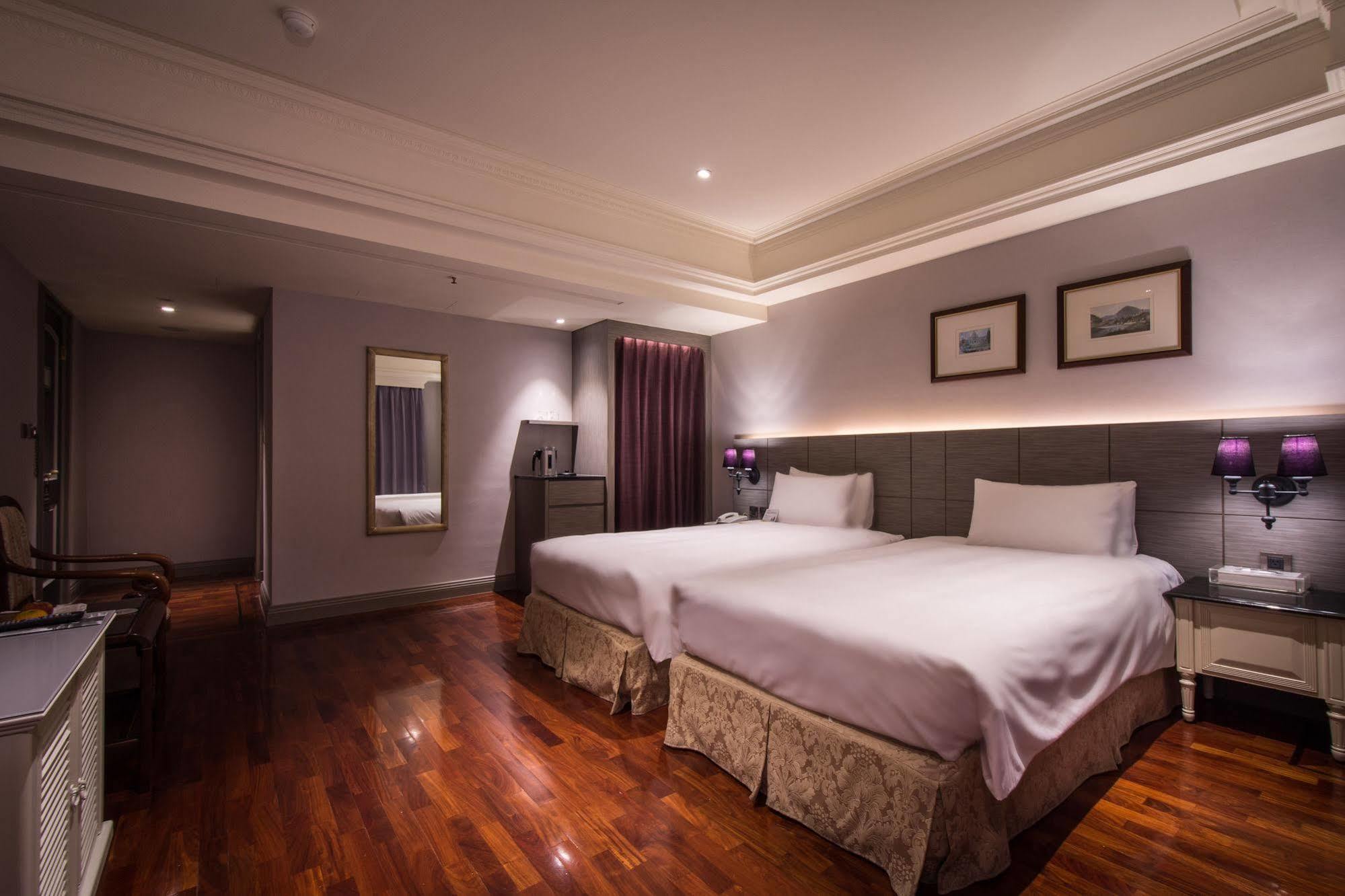 Lees Boutique Hotel Kaohsiung Exterior photo